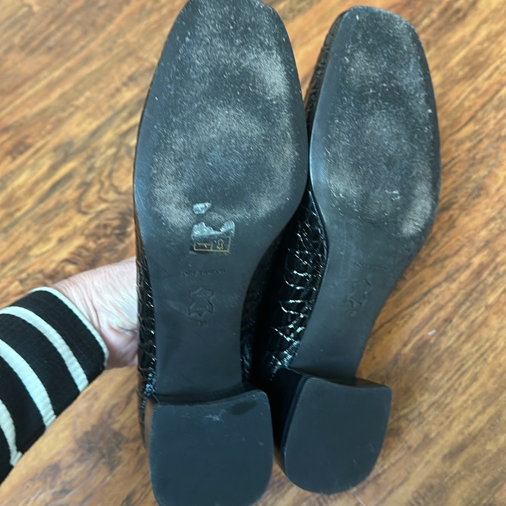 Tory Burch black low pumps - Picture 5 of 6